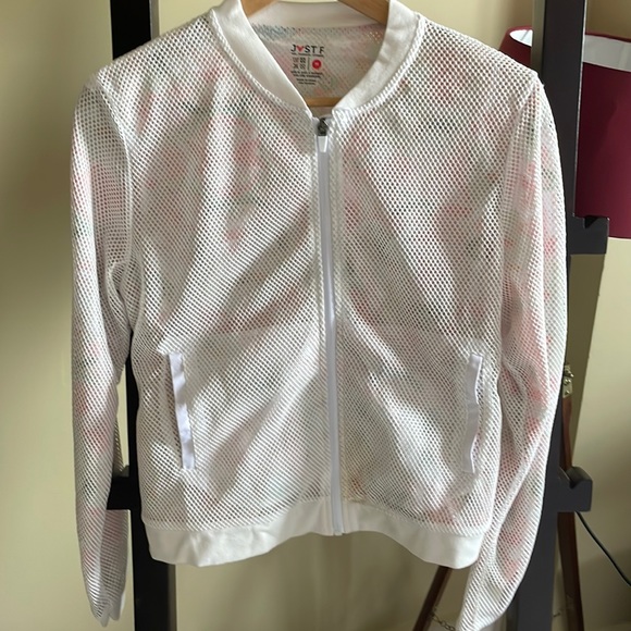 Chic and classy, white net throw on jacket - Picture 6 of 11